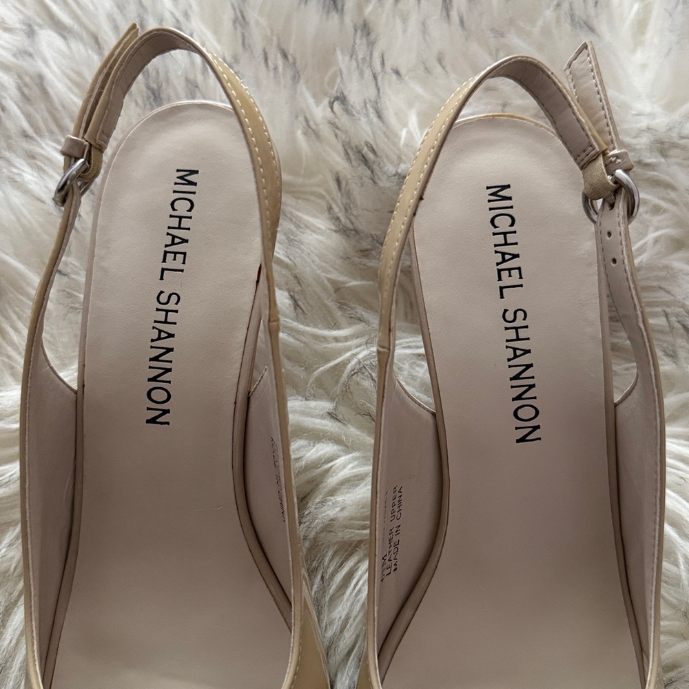 Michael Shannon Nude Slingback Heels
Look like new, never worn!
Appx 3” heel. - Picture 5 of 10